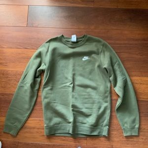 COPY - Green Nike Pullover - DONT BUY